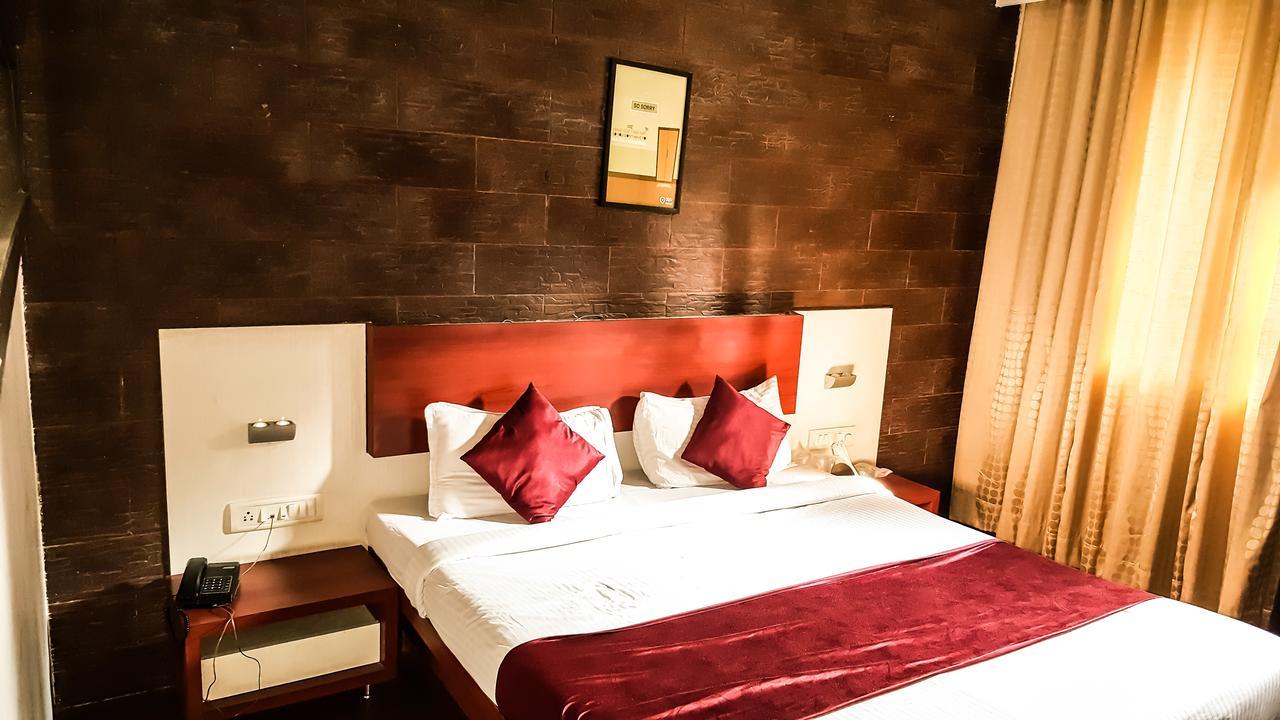 Hotel Khandesh Residency Panvel Extérieur photo